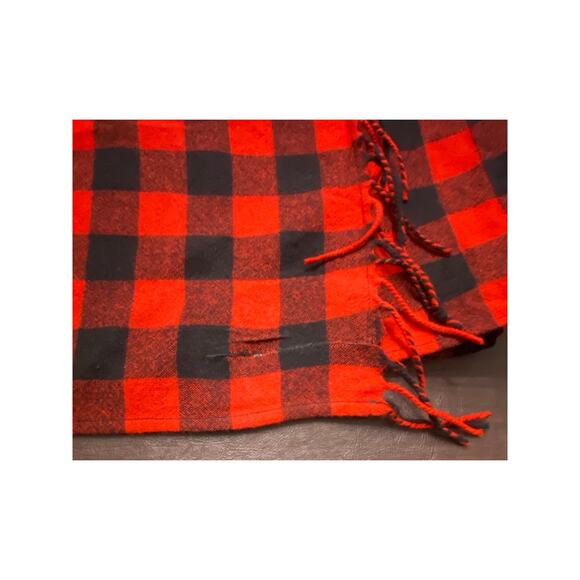 Buffalo Plaid Wool Blend Red Black Wrap Skirt Size 20 *FLAW* Cabincore Fall - Picture 4 of 10